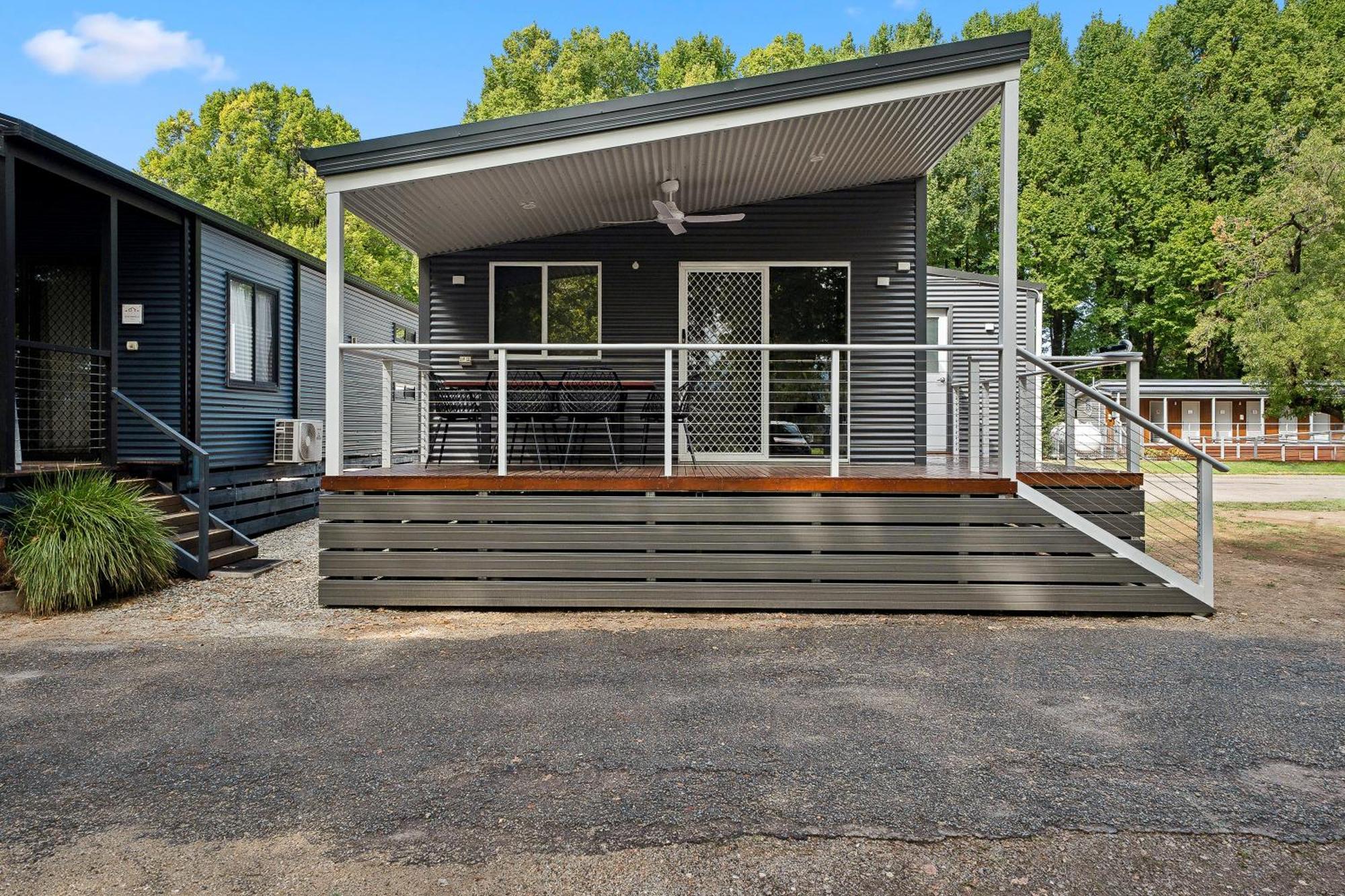 Myrtleford Holiday Park エクステリア 写真