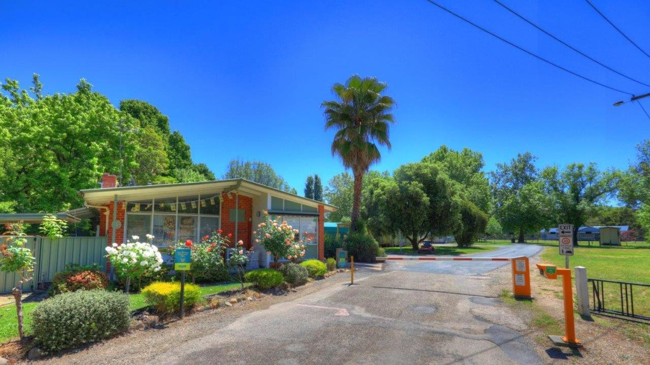 Myrtleford Holiday Park エクステリア 写真